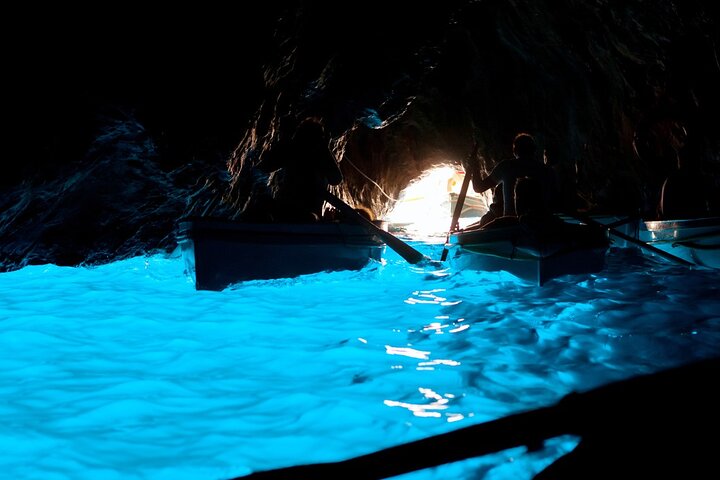 Small Group Tour in Blue Grotto Anacapri and Capri from Sorrento - Image 3