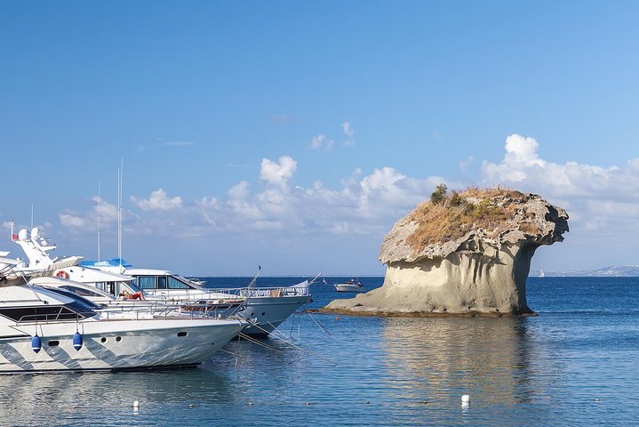 Sorrento to Ischia Private Boat Excursion - Image 4
