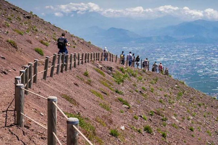Tour of Mt. Vesuvius-Sorrento-Pompeii (FullDay 8h) - Image 3