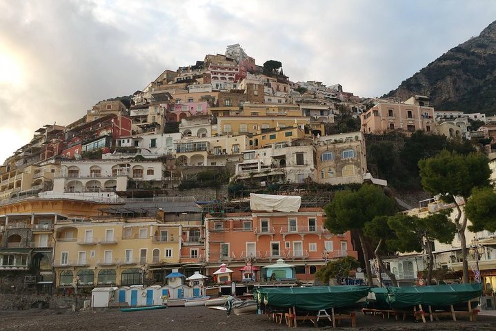 Tour of Pompeii with tour guide plus wine testing and lunch in a winery Vesuvius - Image 1