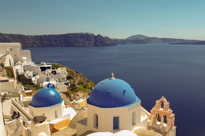 Beat The Crowds Oia Private Morning Tour - Image 5