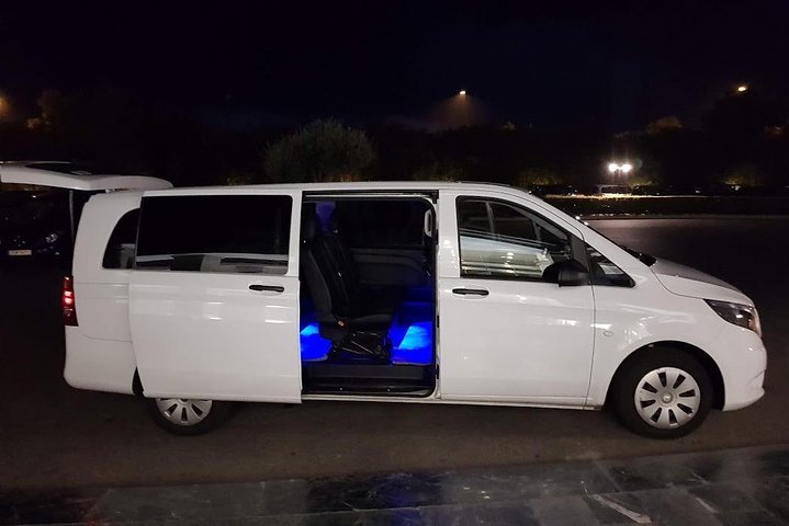 Crete: Taxi Transfers from Heraklion Airport to Rethymno City  - Image 3
