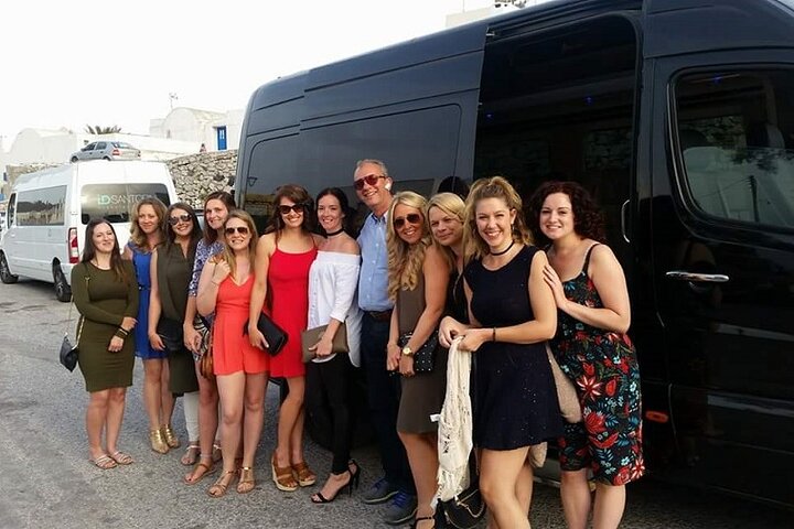 Full Day Private Tour to Santorini - Image 1