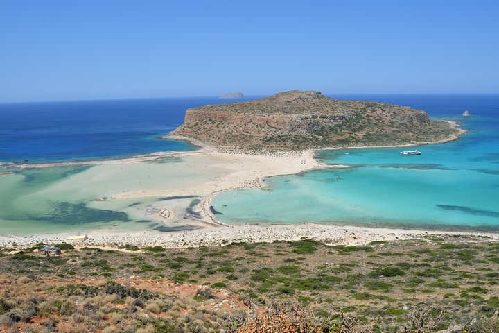 Gramvousa Island and Balos Bay Full-Day Tour from Chania - Image 2