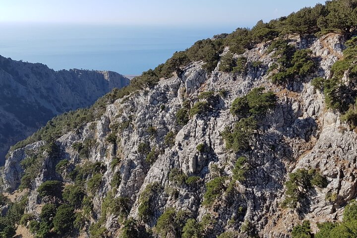 Hiking through the Imbros Gorge - Image 2