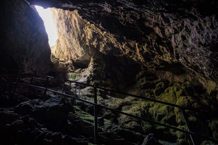 Mythical Escape: Cave of Zeus & Knossos Palace with Lassithi Plateau from Chania - Image 5