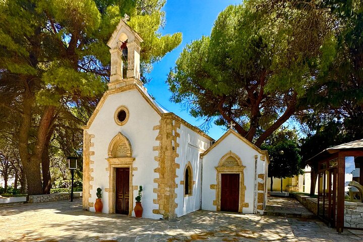 Private Family Tour Venizelos Tombs Tzagarolon Monastery Marathi - Image 2