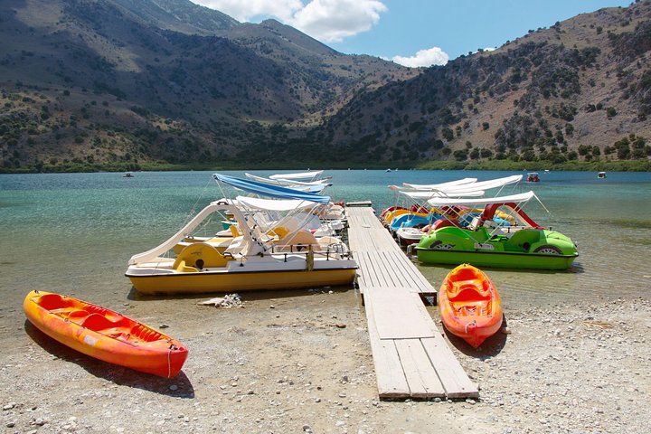 Private half day Wine and Olive oil tasting-Kournas lake - Image 5