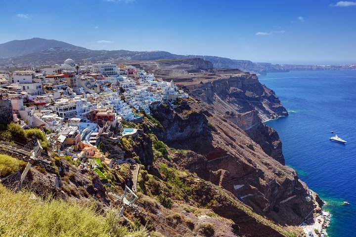 Private Sunset Half Day Tour from Santorini to Volcano & Aspronisi - Image 1