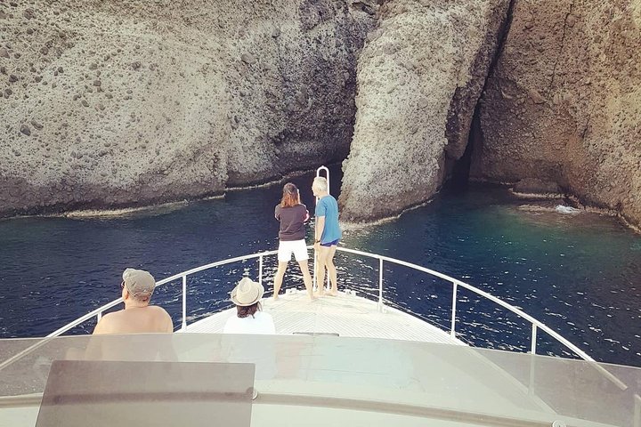 Private Tailormade Yacht Sunset Cruise in Santorini - Image 5