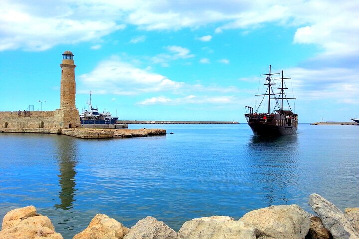 Private Tour West Crete: Chania & Rethymno Town and Kournas Lake - Image 3