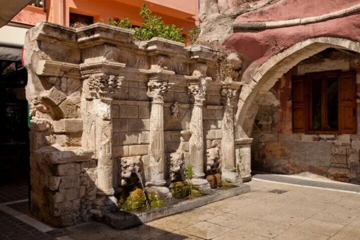 Private Tour West Crete: Chania & Rethymno Town and Kournas Lake - Image 4