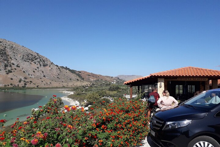Private Tour West Crete: Chania & Rethymno Town and Kournas Lake - Image 5