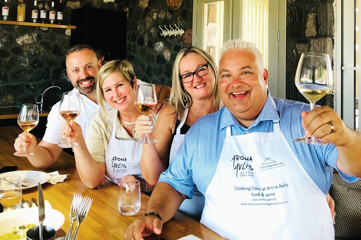 Santorini Gastronomy Experience & Wine Tasting - Image 1