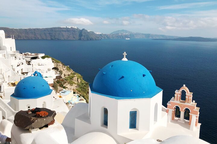 Santorini Sightseeing and Wine-Tasting Private Tour - Image 3