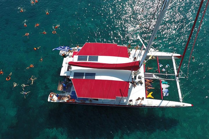 Shared Basic Morning Trip of Santorini via Red Beach & White Beach - Image 1