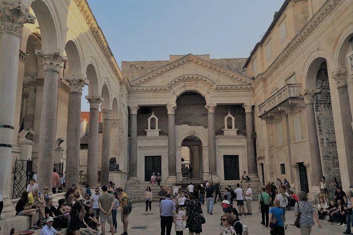 2 Hours Split Walking tour with free food tasting - Image 3
