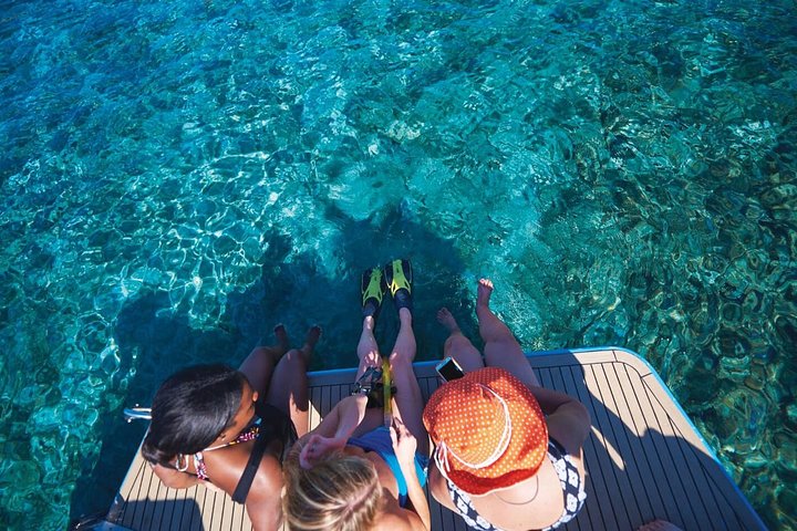 3-Island Split Boat Tour (Šolta Drvenik Mali, Drvenik Veli) - Image 5