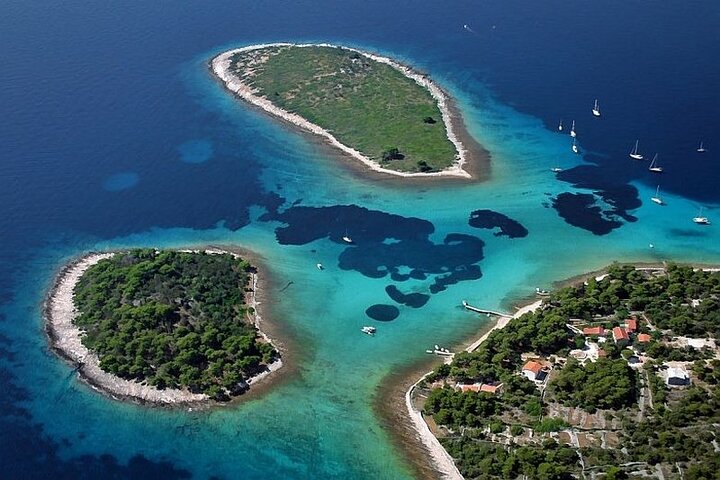 50 Shades of Blue - Image 3