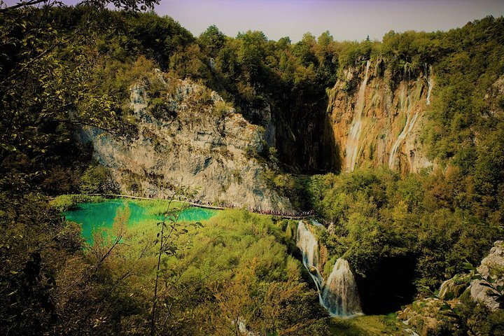 All inclusive luxury daytrip Plitvice Lakes from Split or Trogir - Image 2