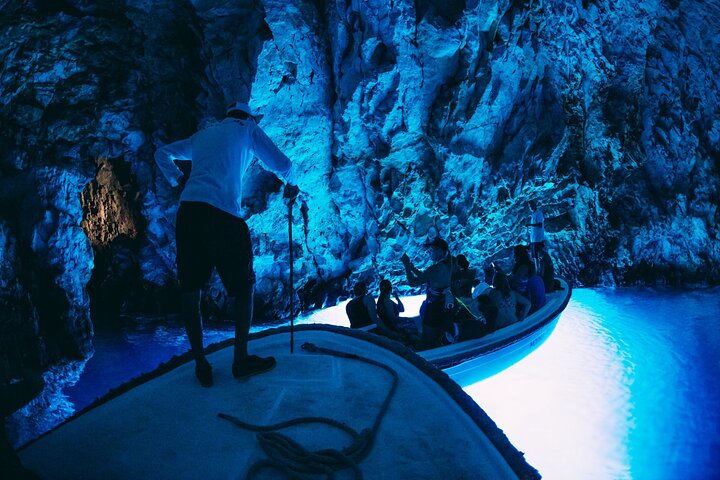 BLUE CAVE & 5 islands ***** LUXURY TOUR ***** - Image 1