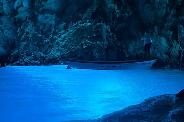 Blue Cave & 5 Islands Tour - Image 2