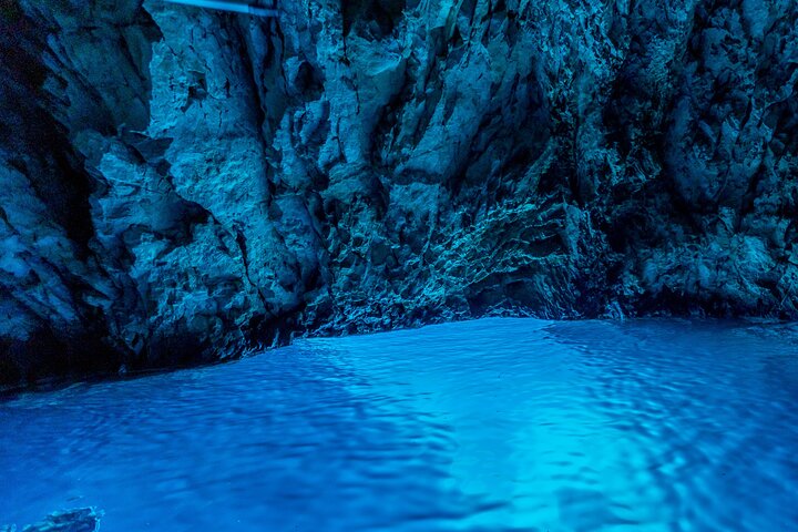 Blue Cave and Hvar 5 Islands speedboat tour | from Split&Trogir - Image 4