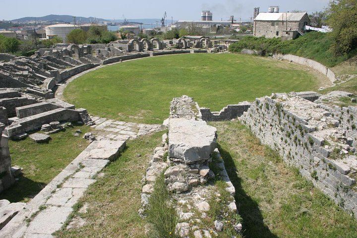 Cabrio Salona, Klis, Split Tour - Image 4