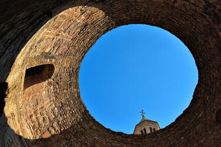 Discover the history of Split on a grand private tour - Image 1