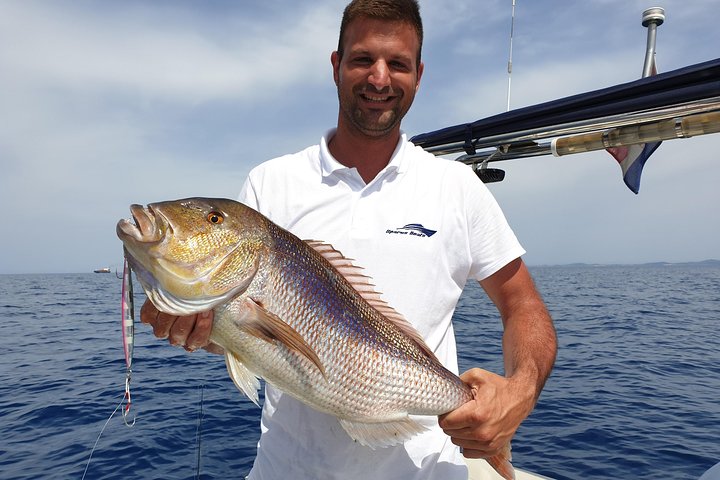 FISHING Tour to VIS and BIŠEVO Islands - Full Day Experience - Image 1