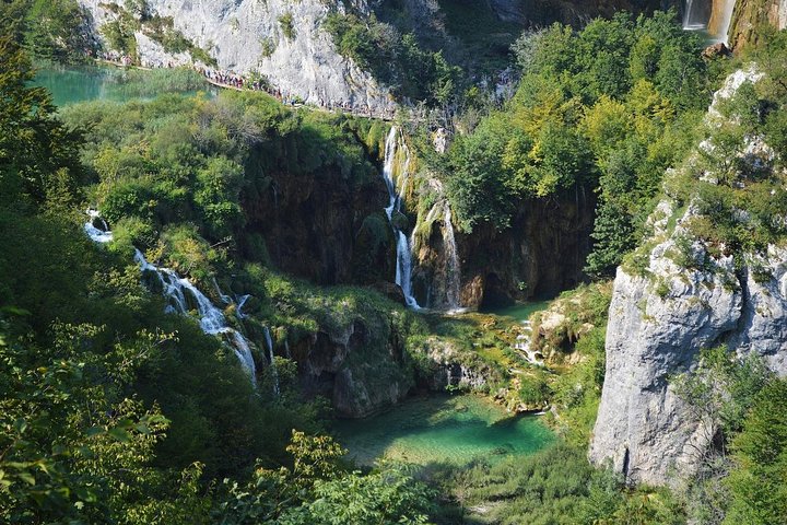 From Split Airport to Plitvice Lakes (Round trip) - Image 1