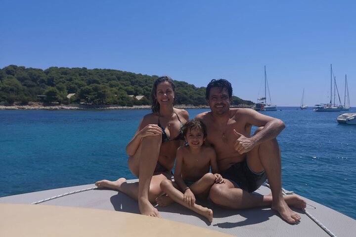 Full day 3 island boat tour from Split and Brac - Image 3