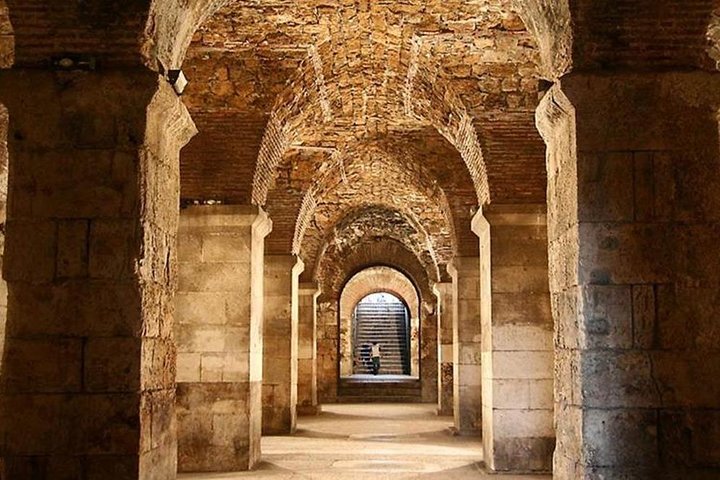 Jewish Heritage & Diocletian's Palace Private Split Tour - Image 1