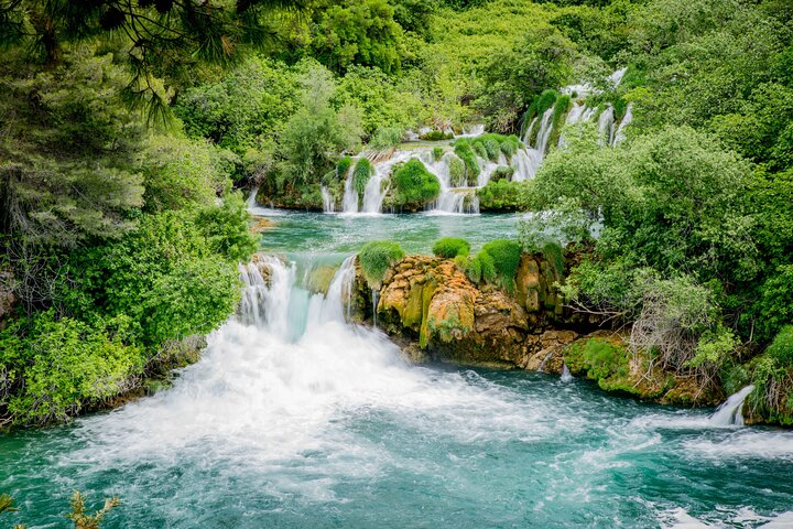 NP Krka waterfalls & Wine tasting - Private day tour from Split - Image 1