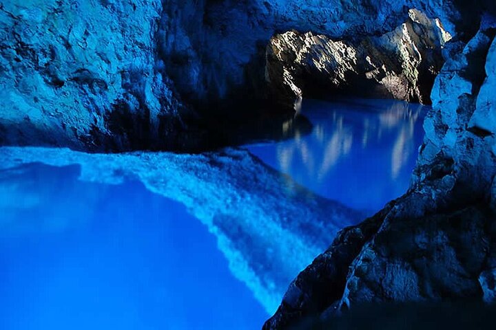 Private Blue Cave and 5 Island Tour - Image 2
