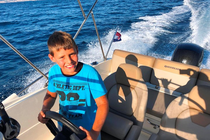 Private boat tour skippered by a local expert - fully customizable - Image 4