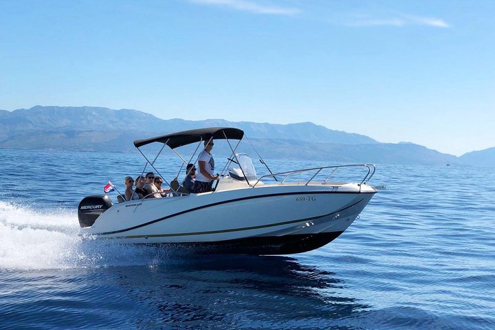 Private boat tour skippered by a local expert - fully customizable - Image 3