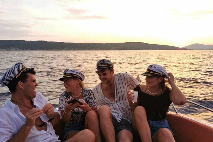 Private Sunset Tour from Split + Bottle of Wine Included - Image 1
