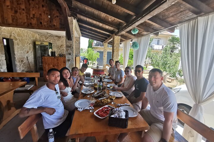 Private tour to Krka waterfalls- Lunch included - Image 3