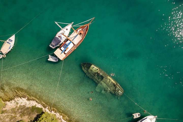 Secrets of Brac and Solta from Trogir and Split-Private tour - Image 4