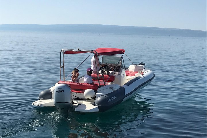 Speedboat Rental - Image 3
