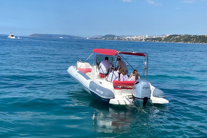 Speedboat Rental - Image 5