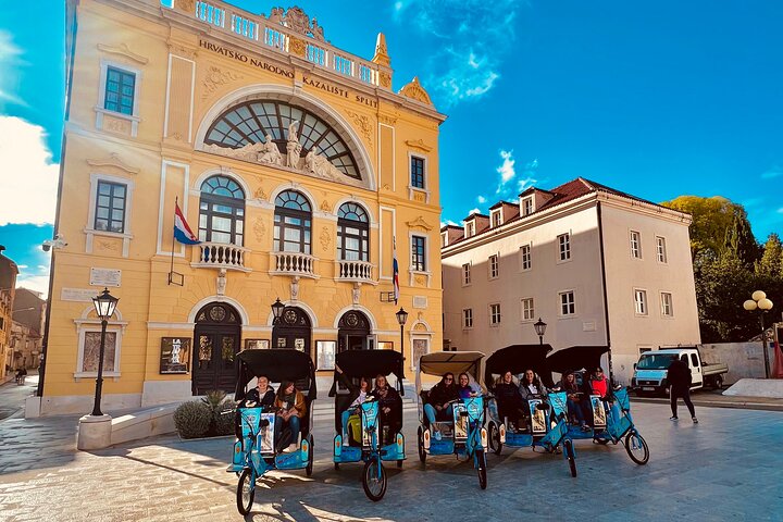 Split Tour in Private Electric Rickshaw - Image 1