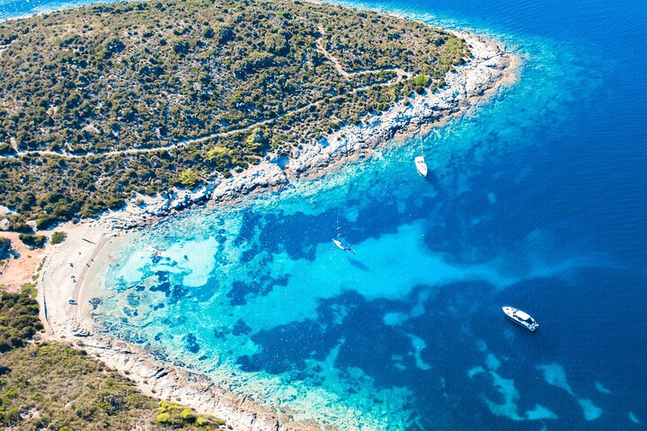 VIS Island (Mamma Mia Island) PRIVATE TOUR - Image 5