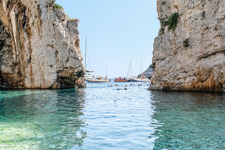 VIS Island (Mamma Mia Island) PRIVATE TOUR - Image 4