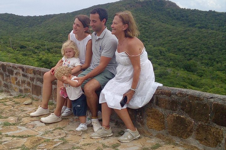 Historical adventures and Beach excursions - Image 2