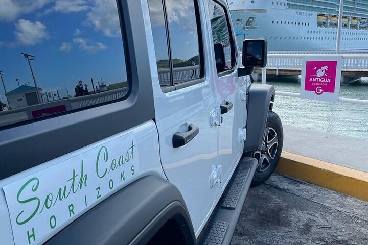 SoCoHo Luxe Private Jeep Wrangler Tour - Image 2