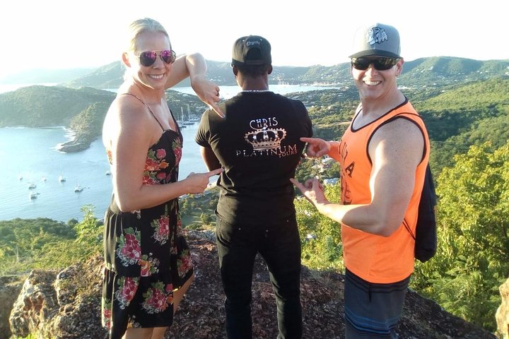 Taxi to Shirley heights lookout Sunday social package - Image 3