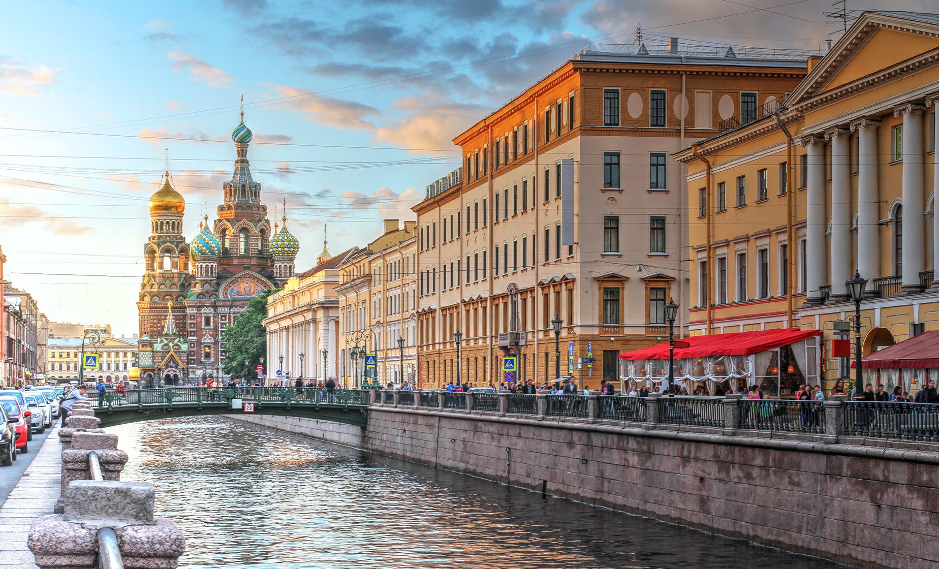 2 Day St. Petersburg Must-Sees and Boat Cruise (Visas Included) - Image 1