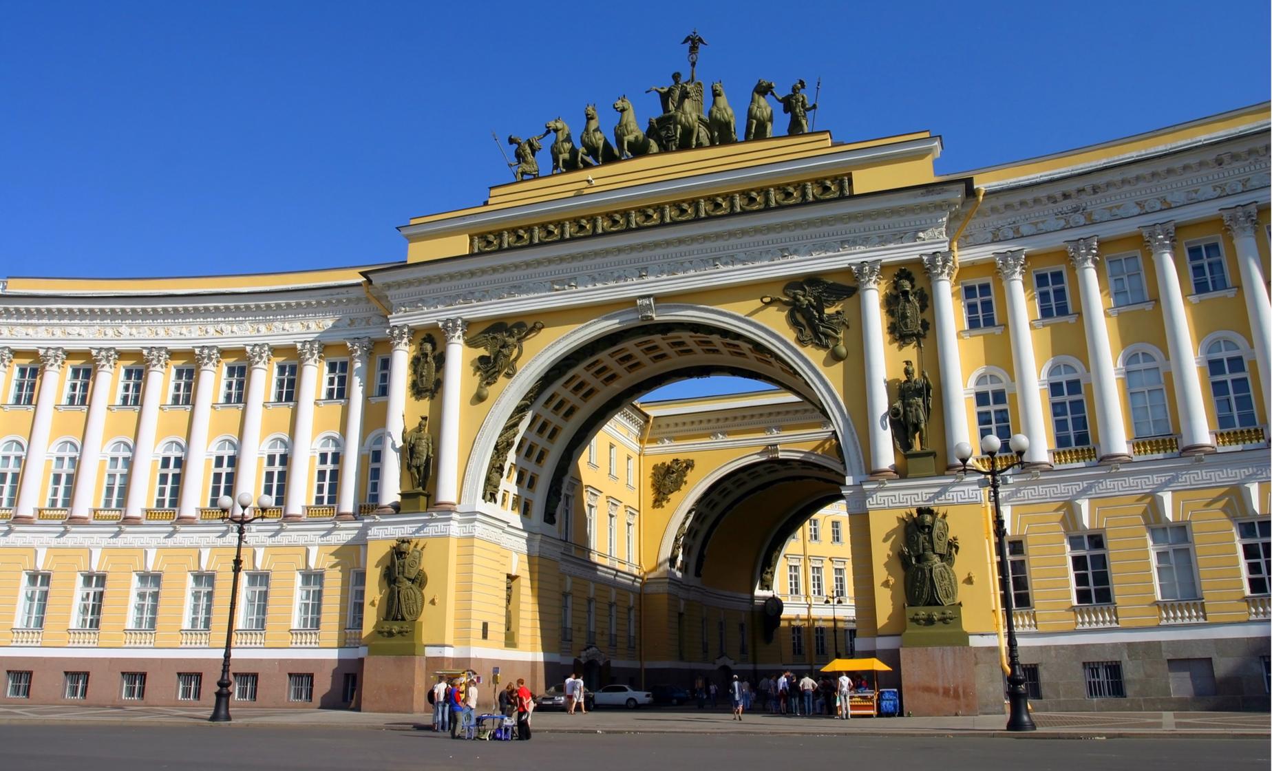 Private 3 Day St Petersburg with Free Time (Visas Included) - Image 1